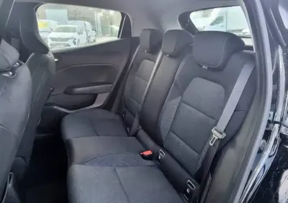 Photo 11 Renault Clio  E-Tech 140