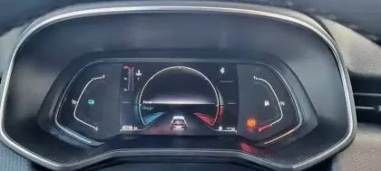 Photo 12 Renault Clio  E-Tech 140