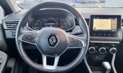 Photo 17 Renault Clio  E-Tech 140