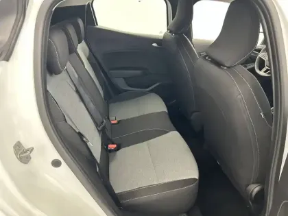 Photo 15 Renault Clio  Blue dCi 100 ch GSR2