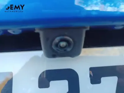 Photo 14 Peugeot 208  Hybrid 100 e-DCS6