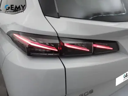 Photo 22 Peugeot 308  SW BlueHDi 130ch S&S EAT8