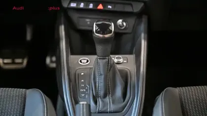 Photo 20 Audi A1  Sportback 35 TFSI 150 ch S tronic 7