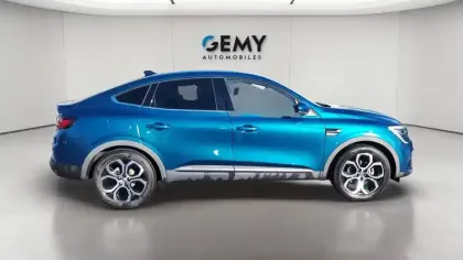 Photo 6 Renault Arkana  E-Tech hybride 145 - 22