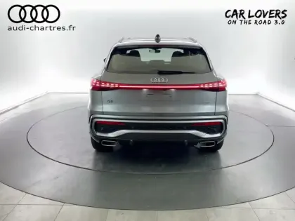 Photo 2 Audi Q5  e-hybrid 299 ch S tronic 7 Quattro