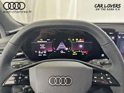 Photo 15 Audi Q5  e-hybrid 299 ch S tronic 7 Quattro