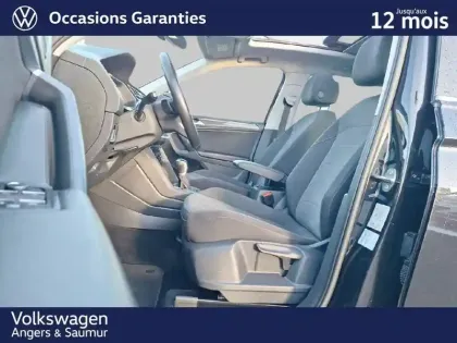 Photo 11 Volkswagen Tiguan  2.0 TDI 150ch DSG7