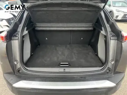 Photo 25 Peugeot 2008  PureTech 100 S&S BVM6