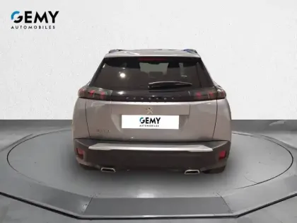 Photo 4 Peugeot 2008  PureTech 130 S&S EAT8