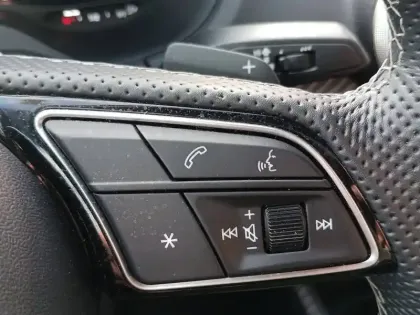 Photo 63 Audi Q2  35 TDI 150 S tronic 7