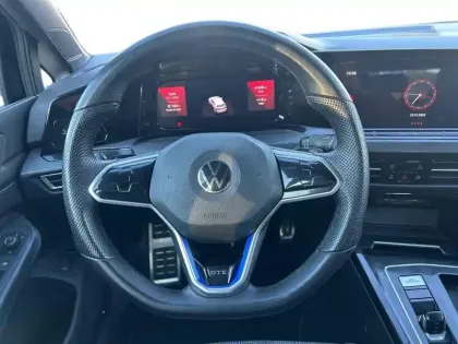 Photo 15 Volkswagen Golf  1.4 Hybrid Rechargeable OPF 245 DSG6