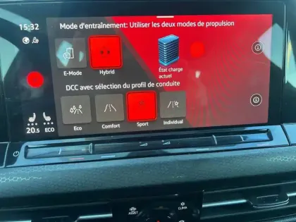 Photo 17 Volkswagen Golf  1.4 Hybrid Rechargeable OPF 245 DSG6