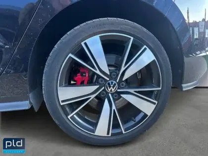 Photo 18 Volkswagen Golf  1.4 Hybrid Rechargeable OPF 245 DSG6