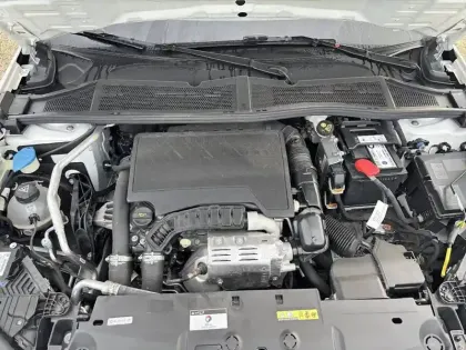 Photo 44 Peugeot 308  SW PureTech 130ch S&S EAT8