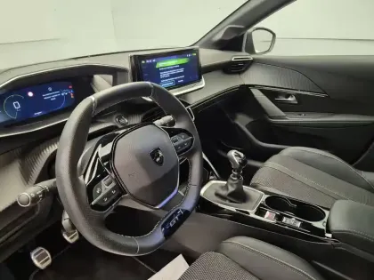 Photo 26 Peugeot 208  PureTech 100 S&S BVM6