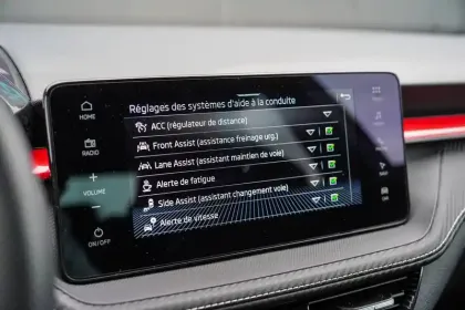 Photo 27 Skoda Fabia  1.5 TSI 150 ch DSG7