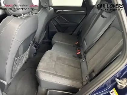 Photo 18 Audi Q3  35 TFSI 150 ch S tronic 7