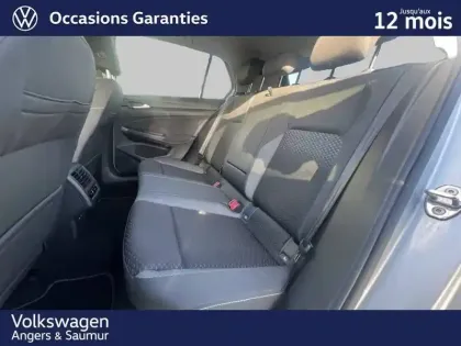 Photo 14 Volkswagen Golf  1.5 eTSI OPF 130 DSG7