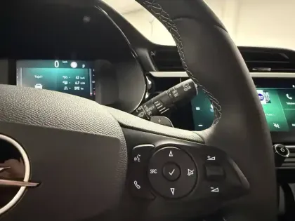 Photo 88 Opel Corsa  1.2 Turbo 130 ch BVA8