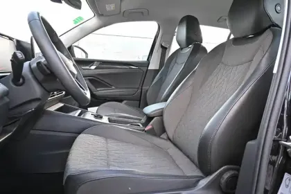 Photo 16 Volkswagen Tiguan  1.5 eHybrid 204ch DSG6