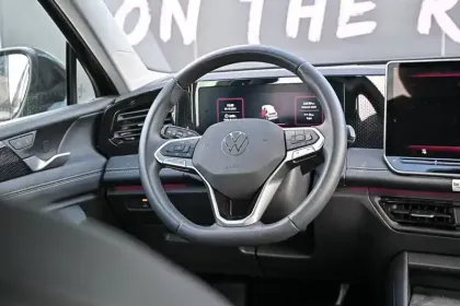 Photo 20 Volkswagen Tiguan  1.5 eHybrid 204ch DSG6