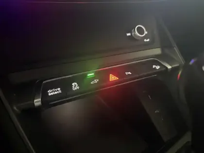 Photo 31 Audi Q3  Sportback 45 TFSIe  245 ch S tronic 6