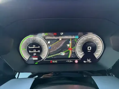 Photo 16 Audi A3  Sportback TFSI e Hybride rechargeable 204 S tronic 6