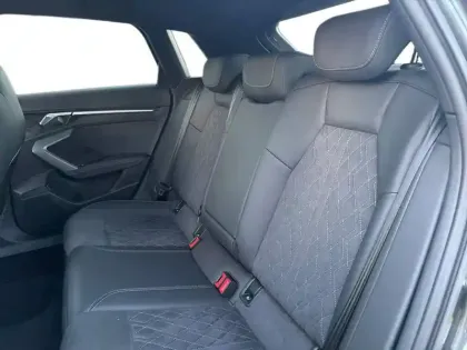 Photo 38 Audi A3  Sportback TFSI e Hybride rechargeable 204 S tronic 6