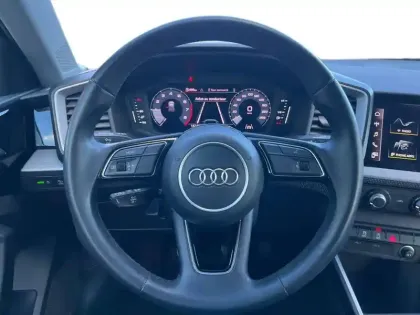 Photo 15 Audi A1  Sportback 25 TFSI 95 ch BVM5