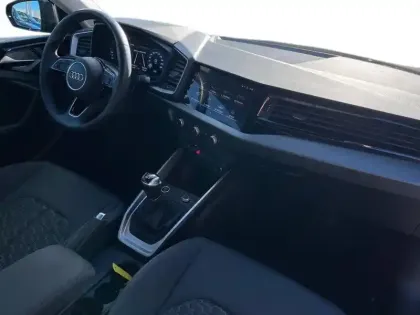 Photo 8 Audi A1  Sportback 25 TFSI 95 ch BVM5