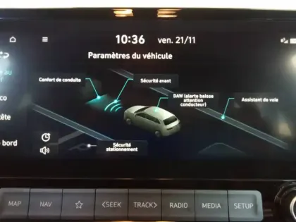 Photo 171 Hyundai Kona  Hybrid 141