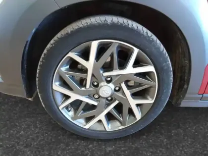 Photo 131 Hyundai Kona  Hybrid 141