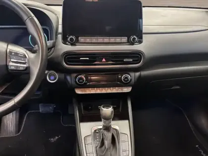 Photo 259 Hyundai Kona  Hybrid 141