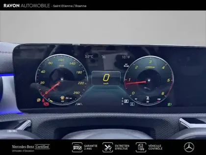 Photo 26 Mercedes CLA  Coupé 200 d 8G-DCT