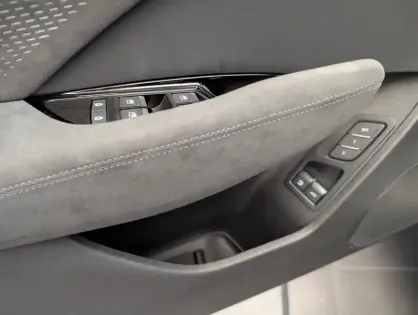 Photo 12 Audi Q3  Sportback e-hybrid 272 ch S tronic 6