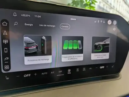 Photo 28 Audi Q3  Sportback e-hybrid 272 ch S tronic 6