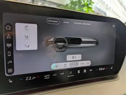 Photo 35 Audi Q3  Sportback e-hybrid 272 ch S tronic 6