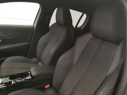 Photo 8 Peugeot 208  PureTech 130 S&S EAT8