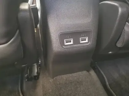 Photo 20 Peugeot 208  PureTech 130 S&S EAT8