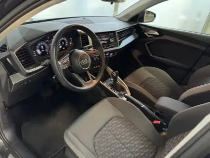 Photo 6 Audi A1  Sportback 25 TFSI 95 ch S tronic 7