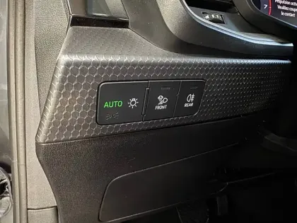 Photo 14 Audi A1  Sportback 25 TFSI 95 ch S tronic 7