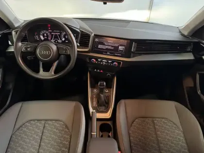 Photo 9 Audi A1  Sportback 25 TFSI 95 ch S tronic 7