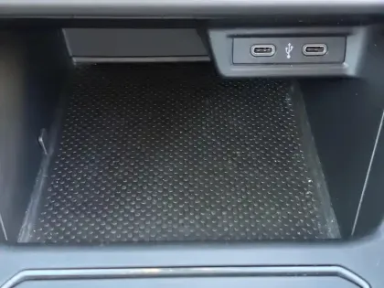 Photo 10 Volkswagen Taigo  1.0 TSI 110 BVM6