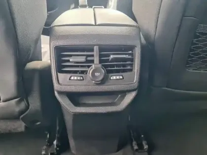 Photo 14 Peugeot 3008  Hybrid 225 e-EAT8