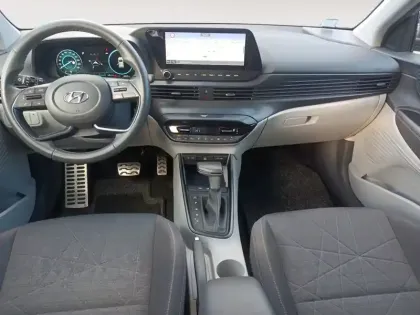 Photo 14 Hyundai Bayon  1.0 T-GDi 100 DCT-7 Hybrid 48V