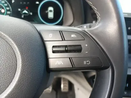 Photo 17 Hyundai Bayon  1.0 T-GDi 100 DCT-7 Hybrid 48V