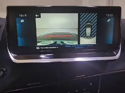 Photo 19 Peugeot 208  PureTech 100 S&S BVM6