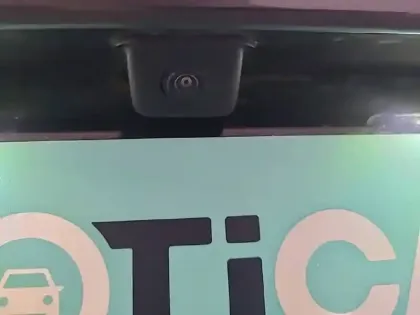 Photo 29 Peugeot 208  PureTech 100 S&S BVM6