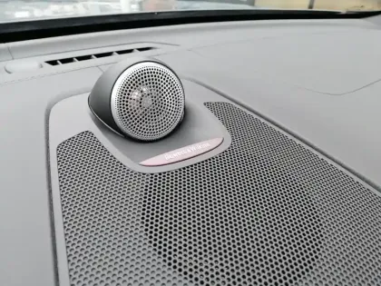 Photo 31 Volvo Xc60  T8 Recharge AWD 310 ch + 145 ch Geartronic 8