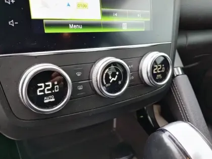 Photo 14 Renault Kadjar  Blue dCi 115 EDC